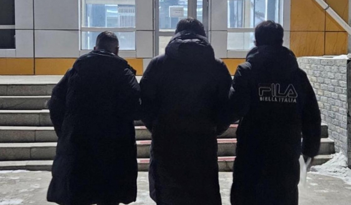 Залилангийн хэргээр эрэн сурвалжлагдаж байсан этгээдийг БНСУ-аас албадан авчирлаа