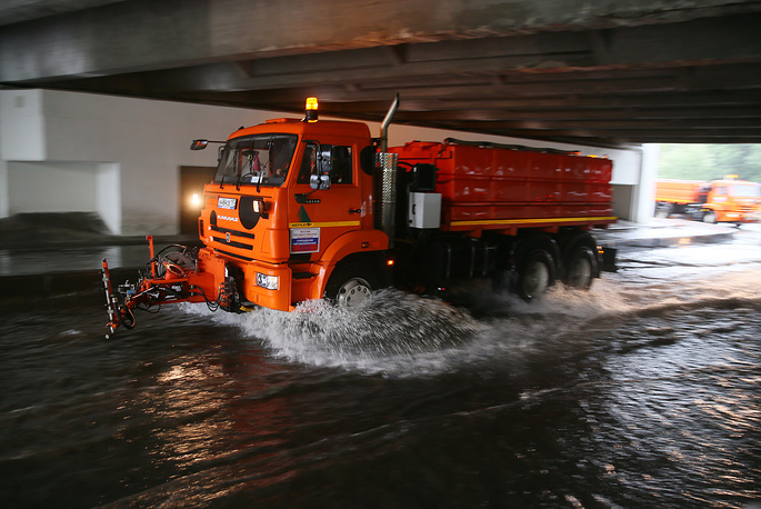 Москва усанд автжээ