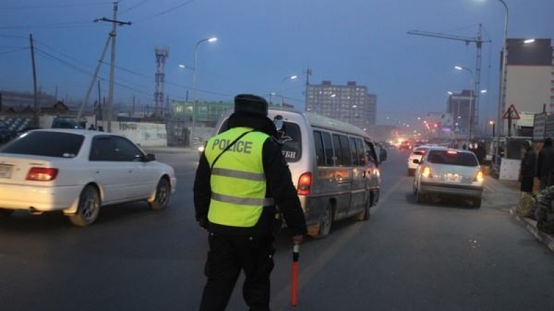 Гэмт хэргийг багасгая гэвэл цагдаагийнхаа тоог нэмэх ёстой